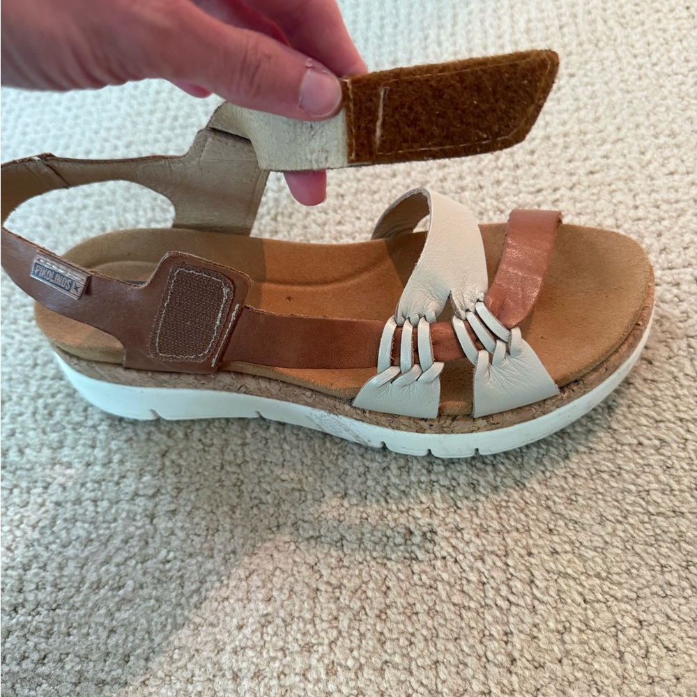 Pikolinos Palma Sandal - Picture 3 of 5